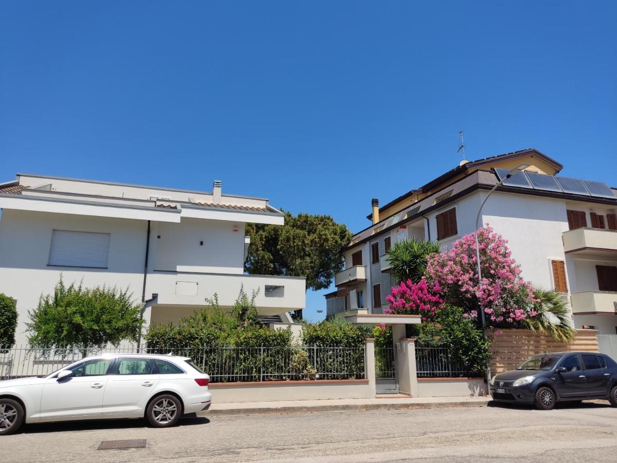 Lillananna Reload Appartement Porto SantʼElpidio Buitenkant foto